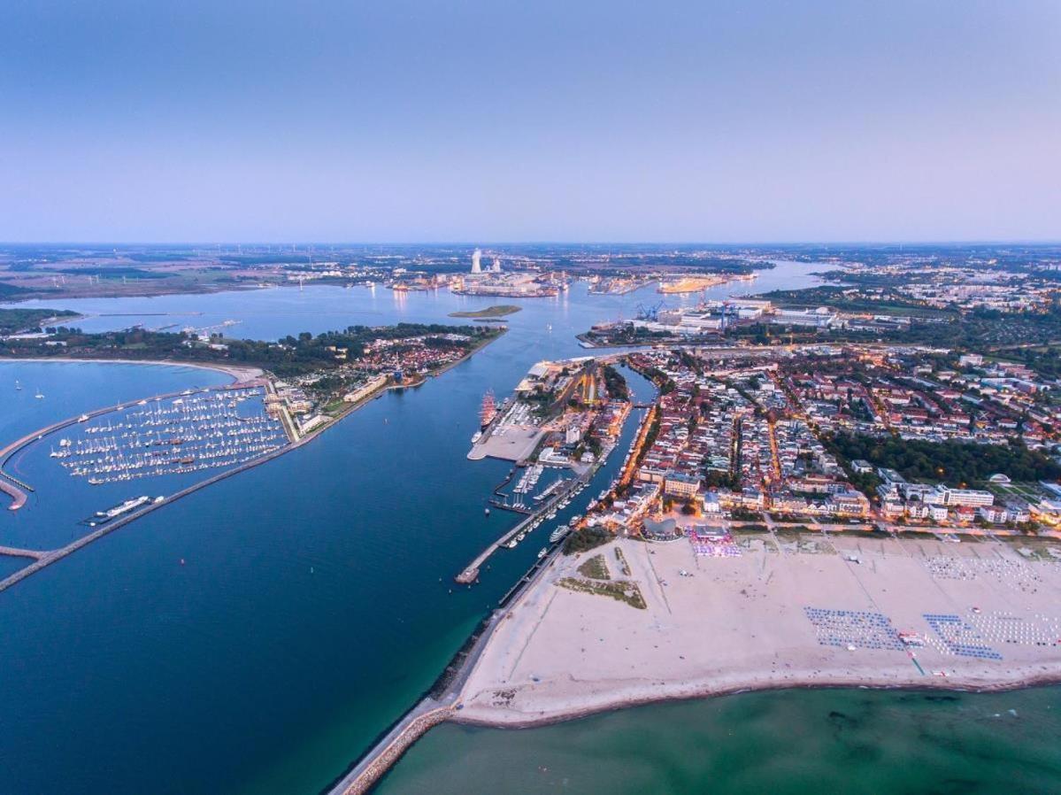 Sommerhaus Am Bach Rostock Eksteriør billede